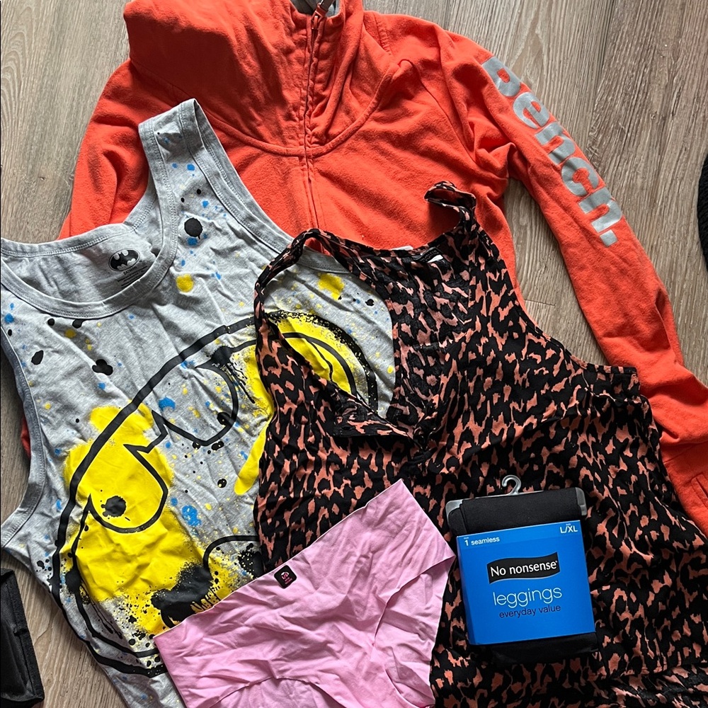Bundle of Women’s Size L Clothing